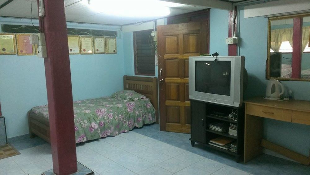 Homestay Bukit Gantang Hotel Taiping Extérieur photo